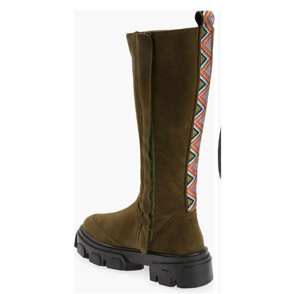 Farm Rio Knee High Olive Green Suede Lug Sole Boot NWOB Size 6 1/2 - Picture 6 of 8